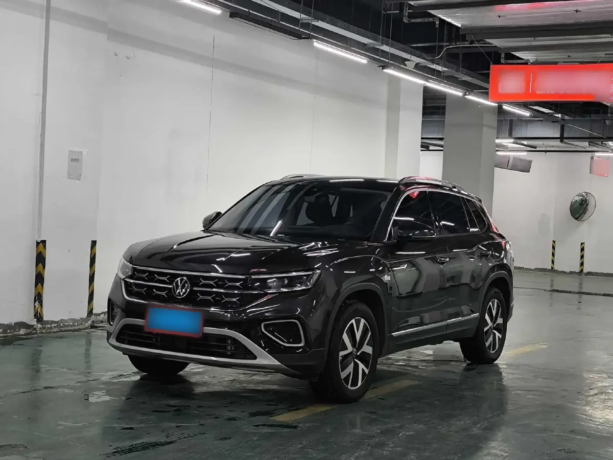 2024 Volkswagen Tayron 2.0T 186HP L4 7DCT