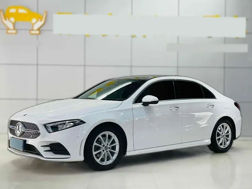 2020 Mercedes-Benz A Class 1.3T 163HP L4 7DCT