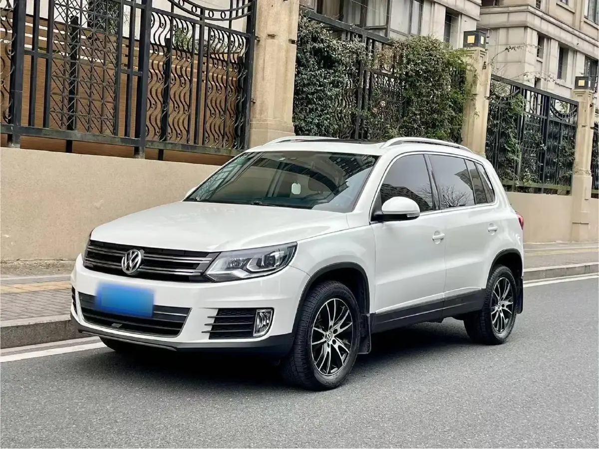 2015 Volkswagen Tiguan 1.8T 160HP L4 6AT