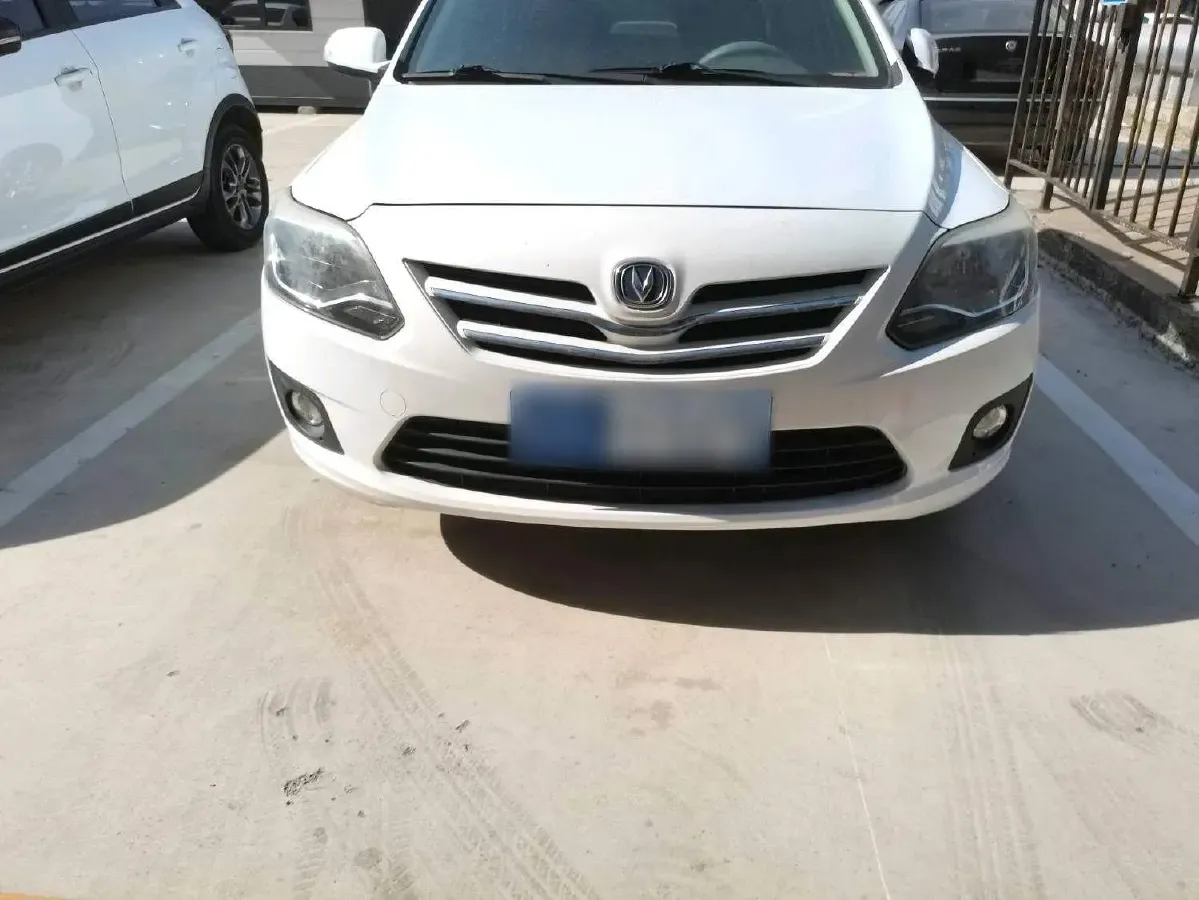 2012 ChangAn Alsvin V3 1.3L 94HP L4 5MT,autocango,china used car exporter,china ev exporter,chinese used car exporter,chinese used ev exporter