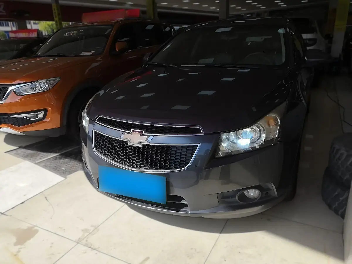 2013 Chevrolet Cruze 1.8L 147HP L4 6AT