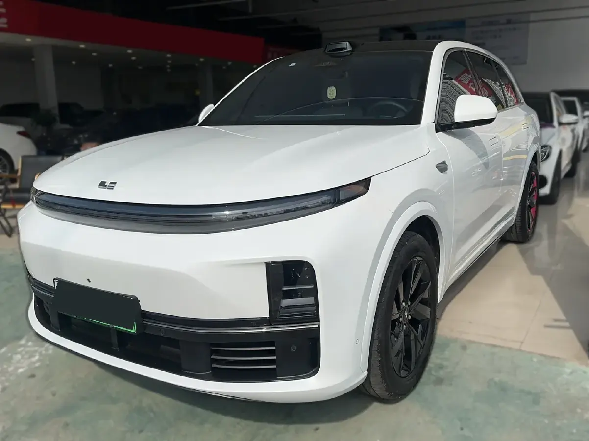 2023 Li L7 Range Extended 154HP REEV 40.9KWH