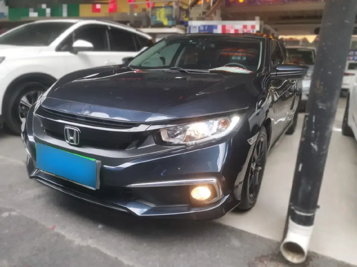 2019 Honda Civic 1.5T 177HP L4 CVT