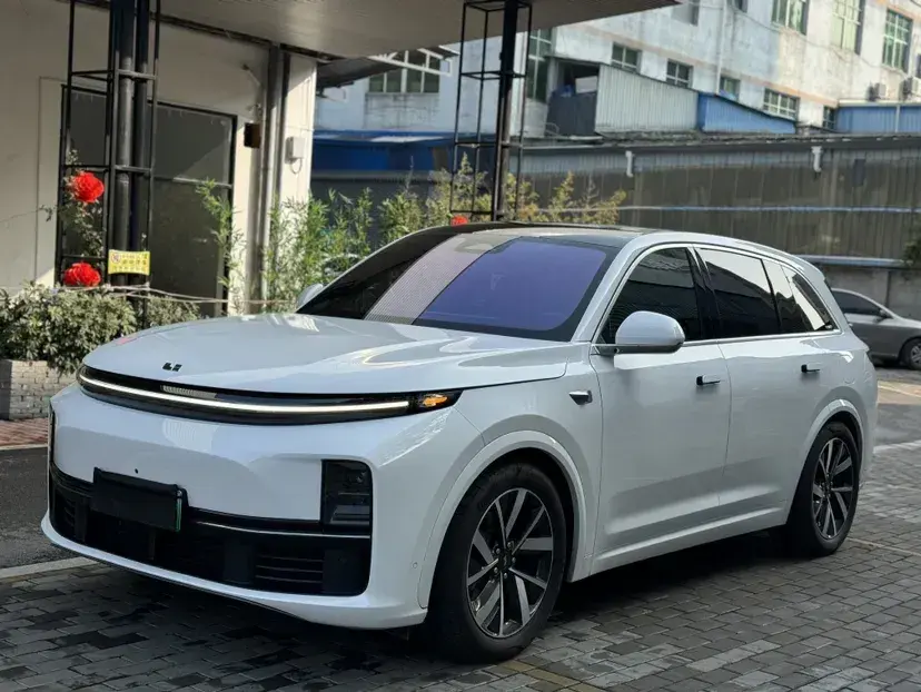 2023 Li L7 Range Extended 154HP REEV 40.9KWH