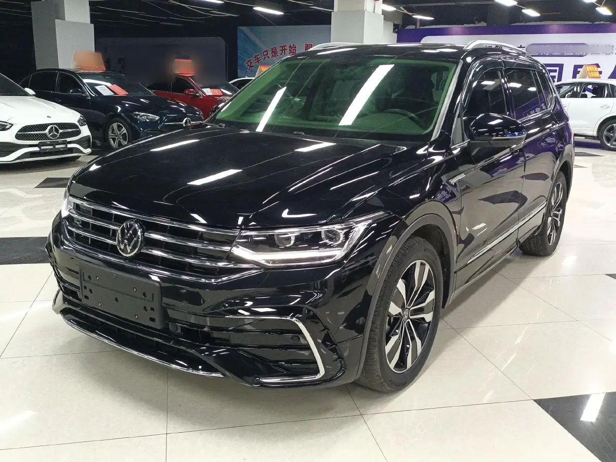 2024 Volkswagen Tiguan L 2.0T 186HP L4 7DCT