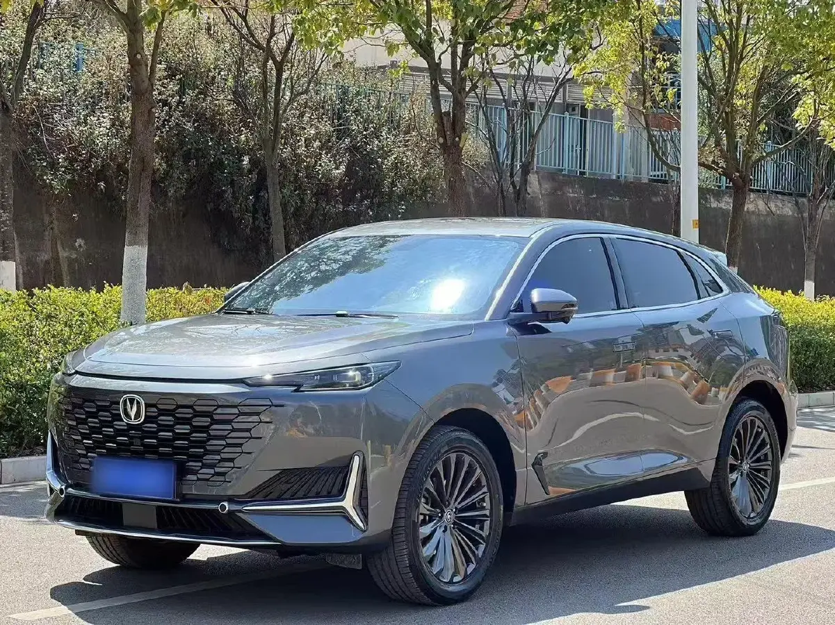 2021 ChangAn UNI-K 2.0T 233HP L4 8AT