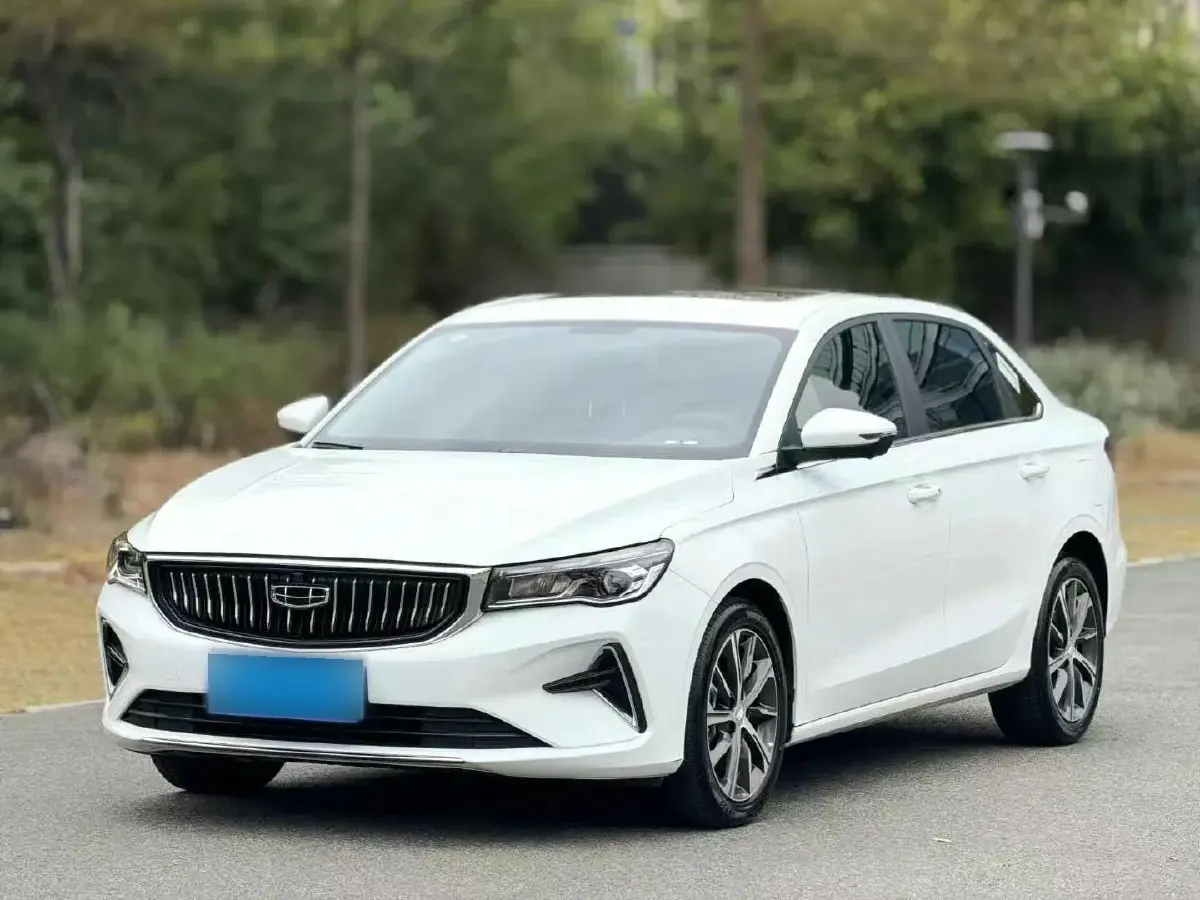 2023 Geely Emgrand 1.5L 127HP L4 CVT