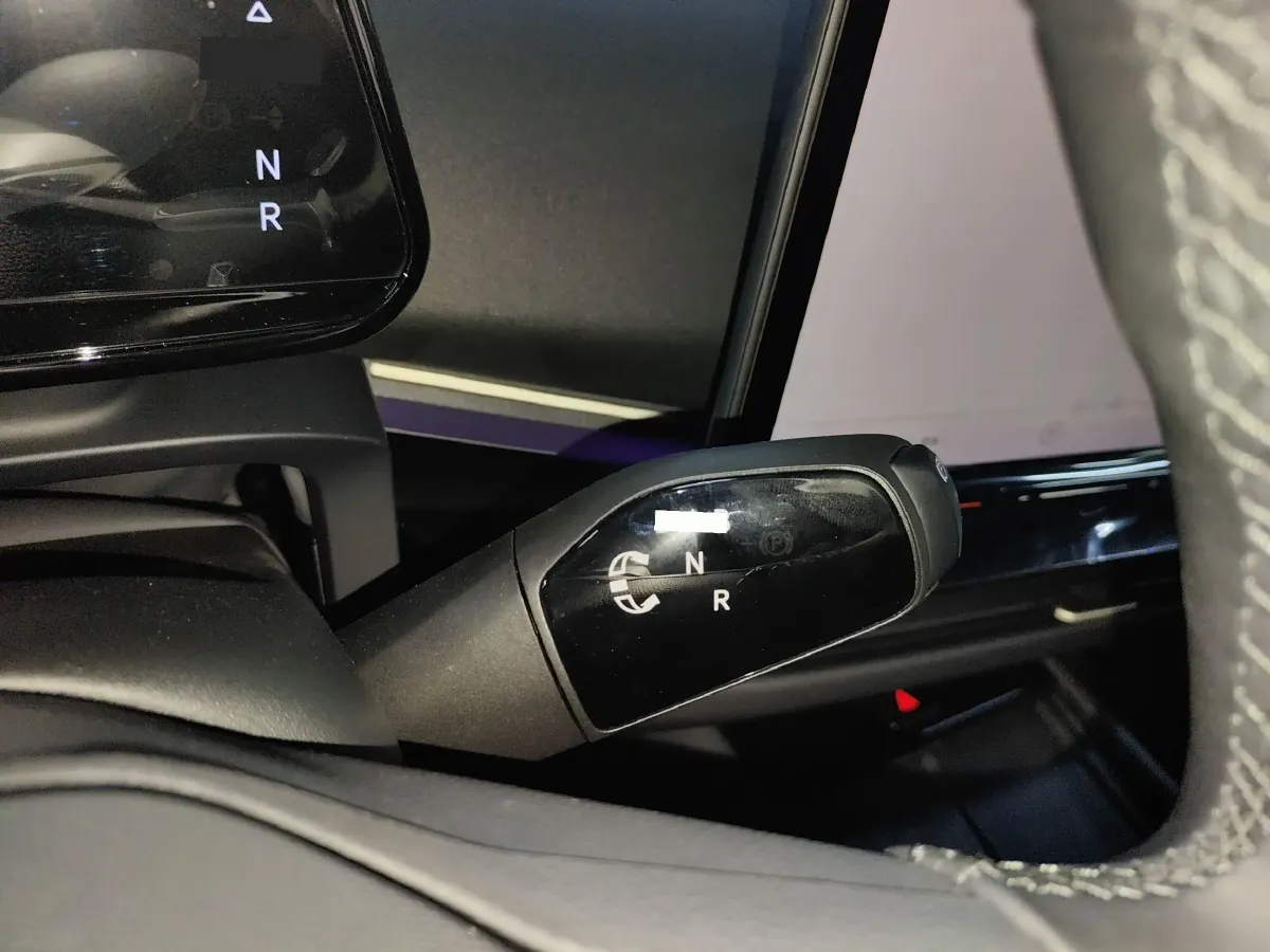 2024 Volkswagen ID.UNYX BEV 80.2KWH,autocango,china used car exporter,china ev exporter,chinese used car exporter,chinese used ev exporter