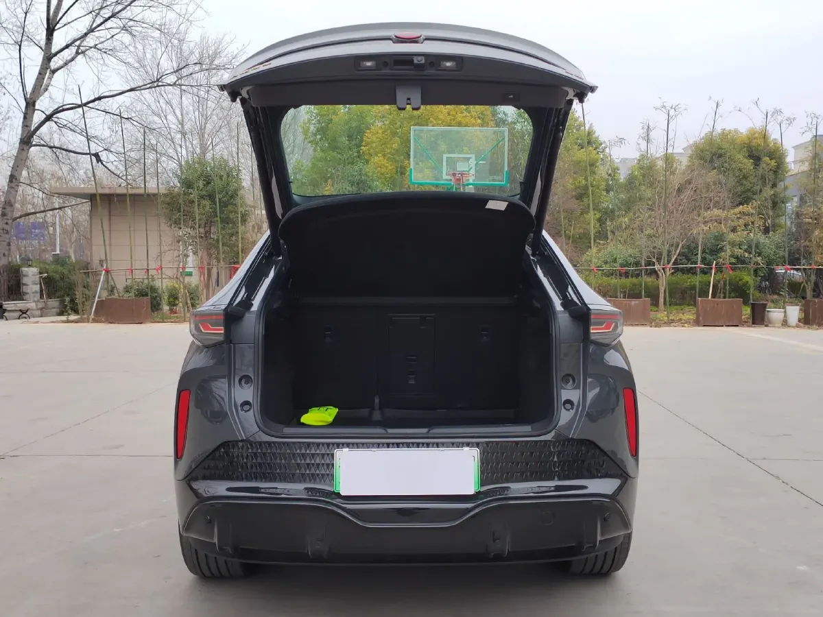 2024 Volkswagen ID.UNYX BEV 80.2KWH,autocango,china used car exporter,china ev exporter,chinese used car exporter,chinese used ev exporter