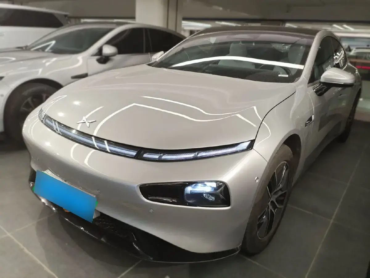 2024 Xpeng P7 BEV 64.4KWH