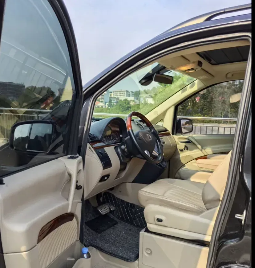 2013 Mercedes-Benz Viano 3.0L 224HP V6 5AT,autocango,china used car exporter,china ev exporter,chinese used car exporter,chinese used ev exporter