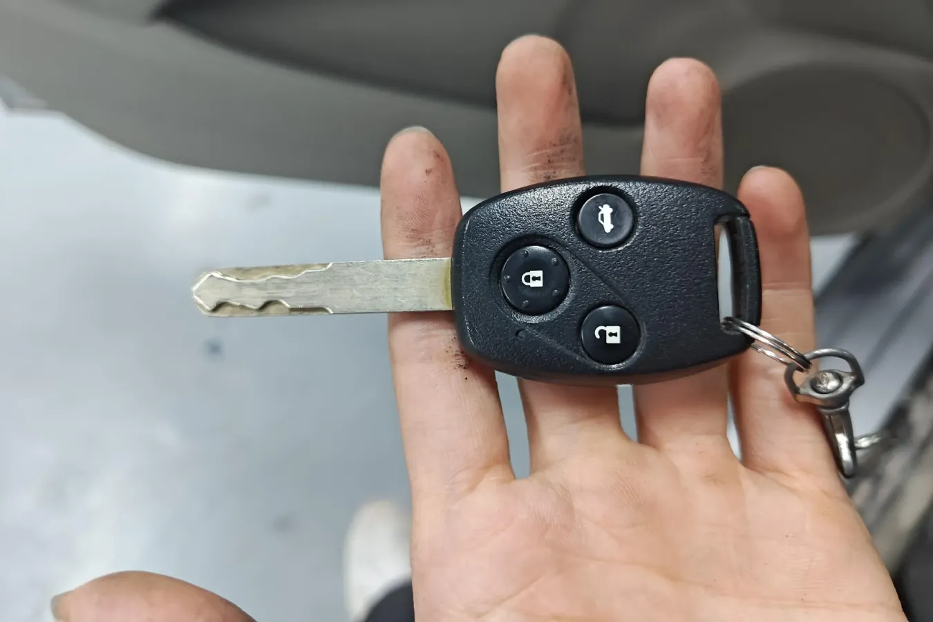 2012 Honda City Classic 1.5L 120HP L4 5AT,autocango,china used car exporter,china ev exporter,chinese used car exporter,chinese used ev exporter