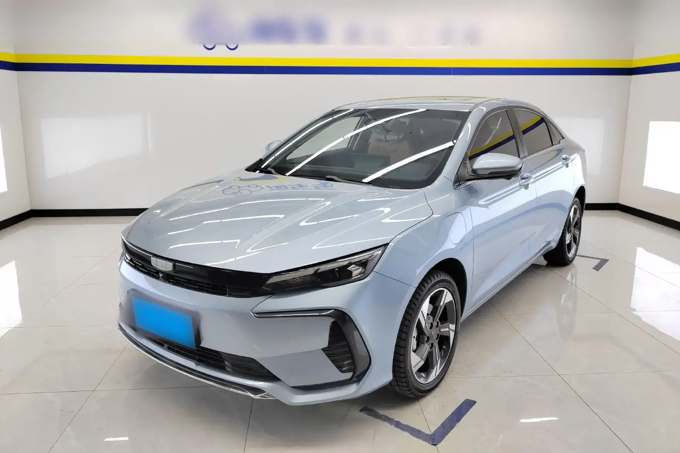 2024 Geely Emgrand L HiP 1.5T 181HP L4 3DHT PHEV 15.5KWH