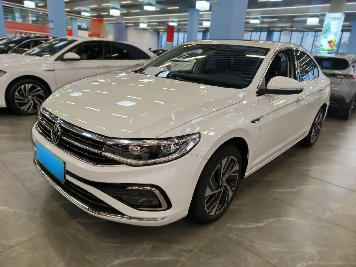 2023 Volkswagen Bora 1.4T 150HP L4 7DCT