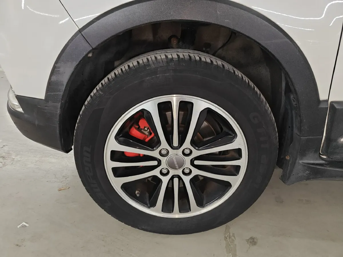 2015 Haval H1 1.5L 106HP L4 5MT,autocango,china used car exporter,china ev exporter,chinese used car exporter,chinese used ev exporter