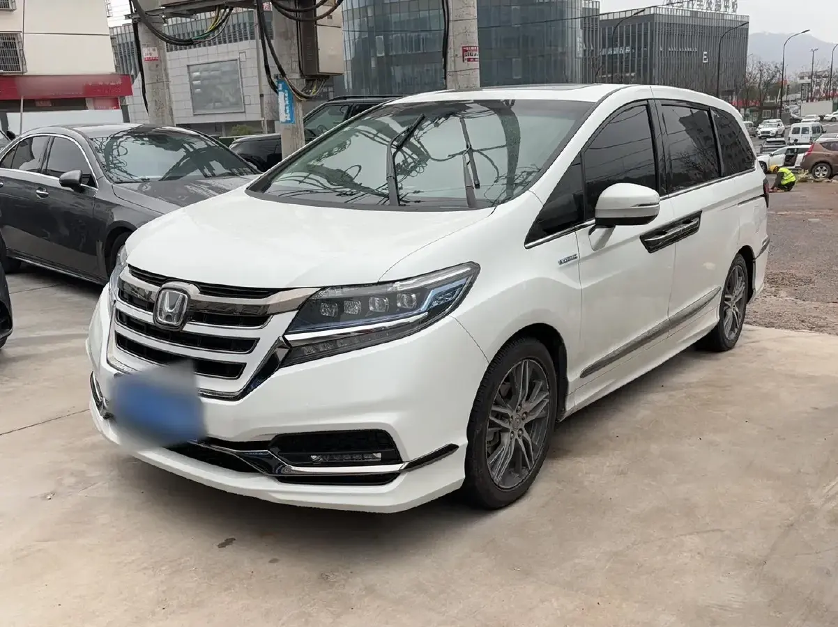 2019 Honda Elysioin 2.0L 146HP L4 E-CVT Hybrid