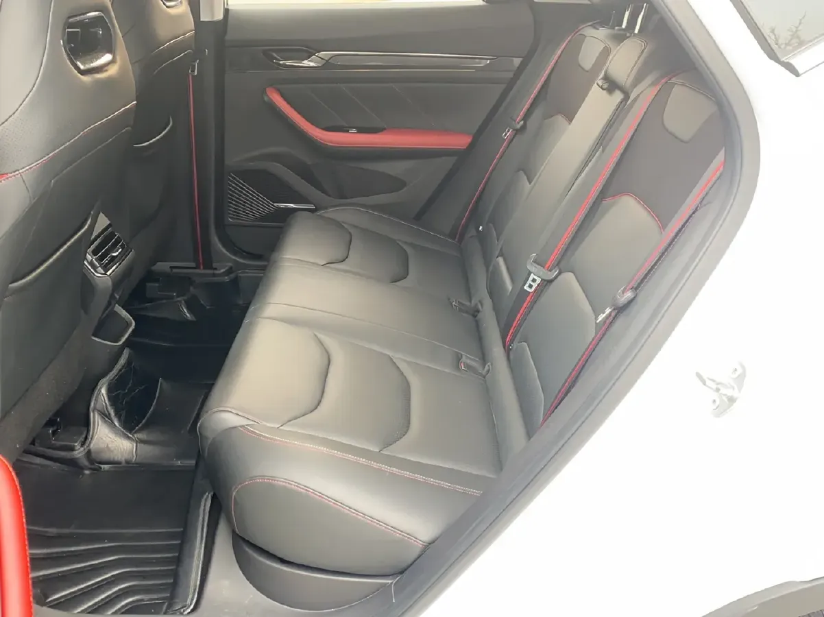 2021 Geely Emgrand S 1.4T 141HP L4 CVT,autocango,china used car exporter,china ev exporter,chinese used car exporter,chinese used ev exporter