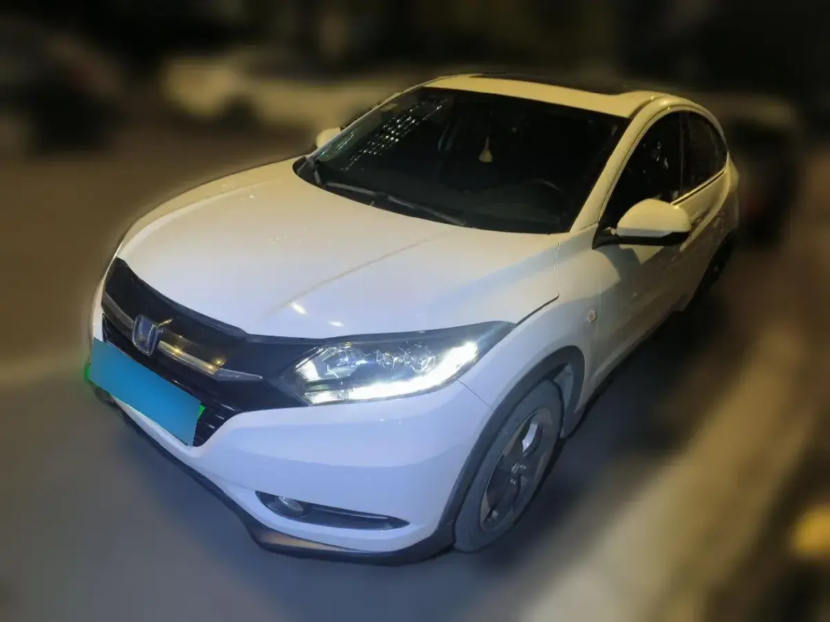 2017 Honda Vezel 1.8L 136HP L4 CVT