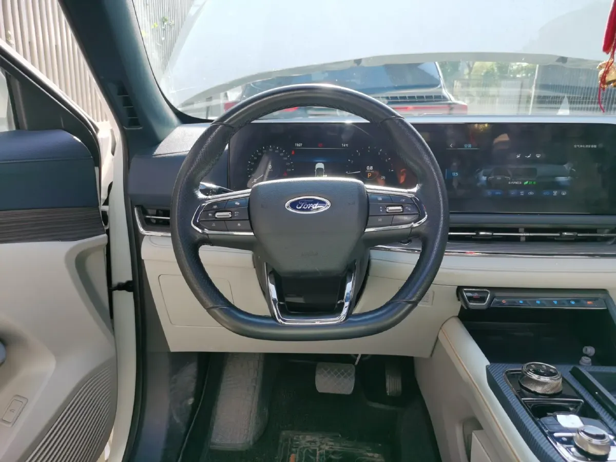 2022 Ford Equator Sport 1.5T 170HP L4 7DCT,autocango,china used car exporter,china ev exporter,chinese used car exporter,chinese used ev exporter