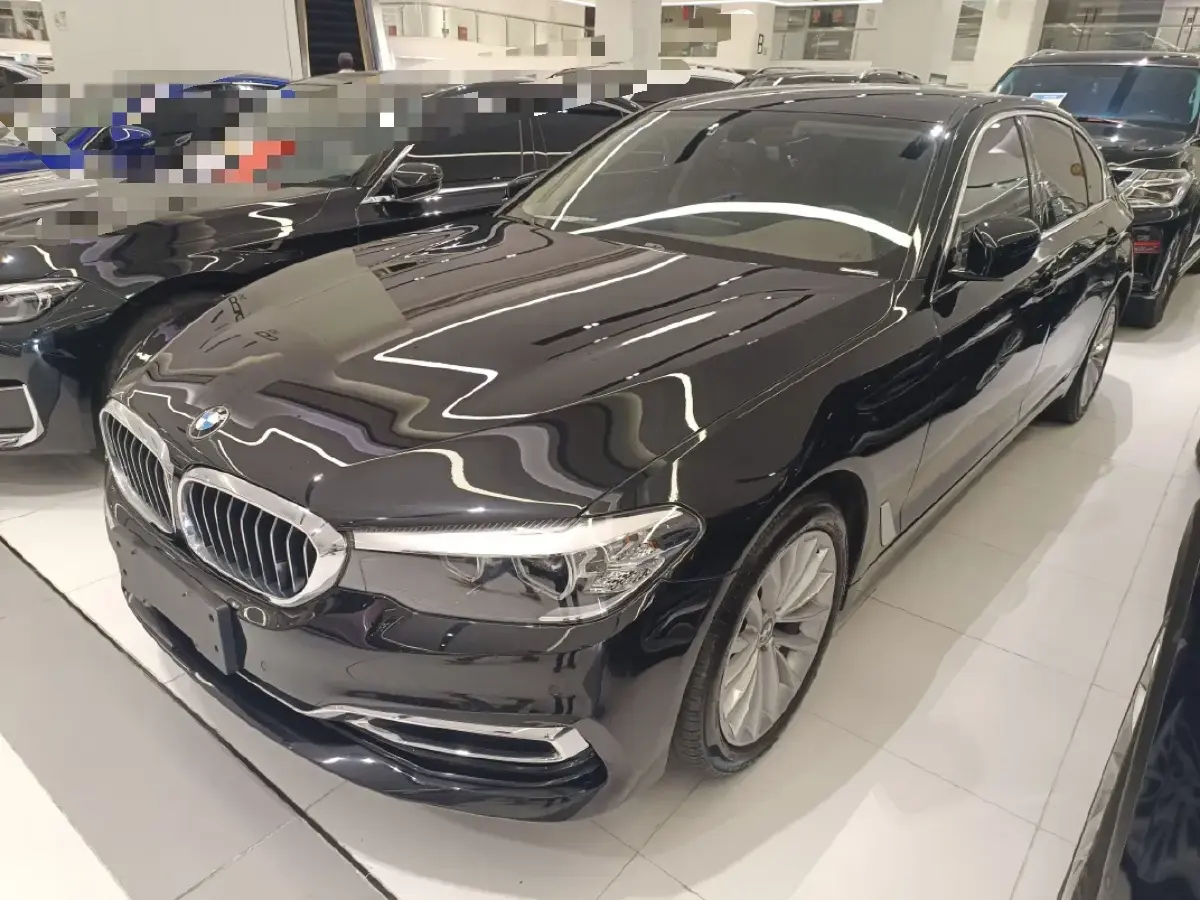 2020 BMW 5 Series 2.0T 184HP L4 8AT