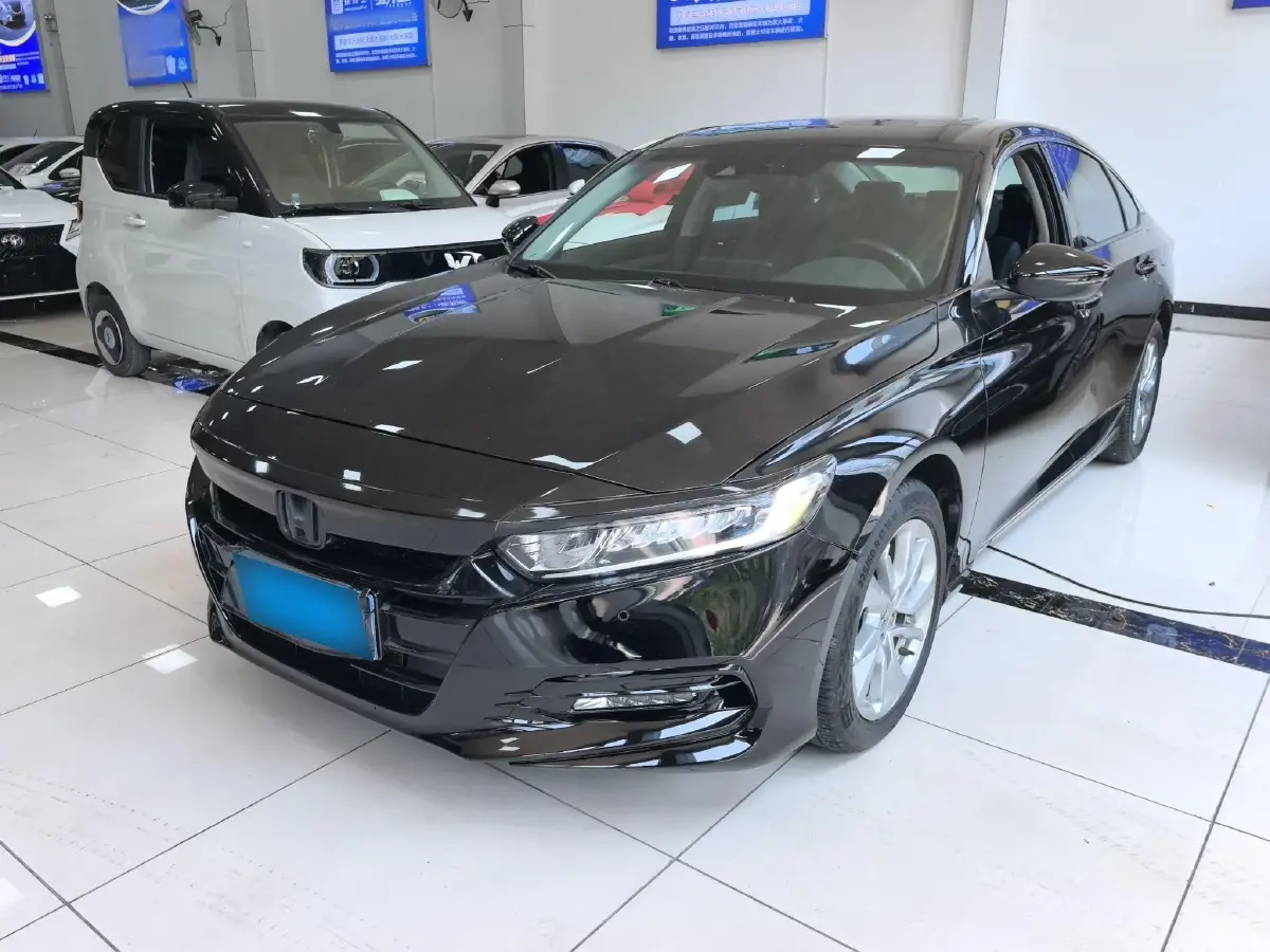 2018 Honda Accord 1.5T 194HP L4 CVT