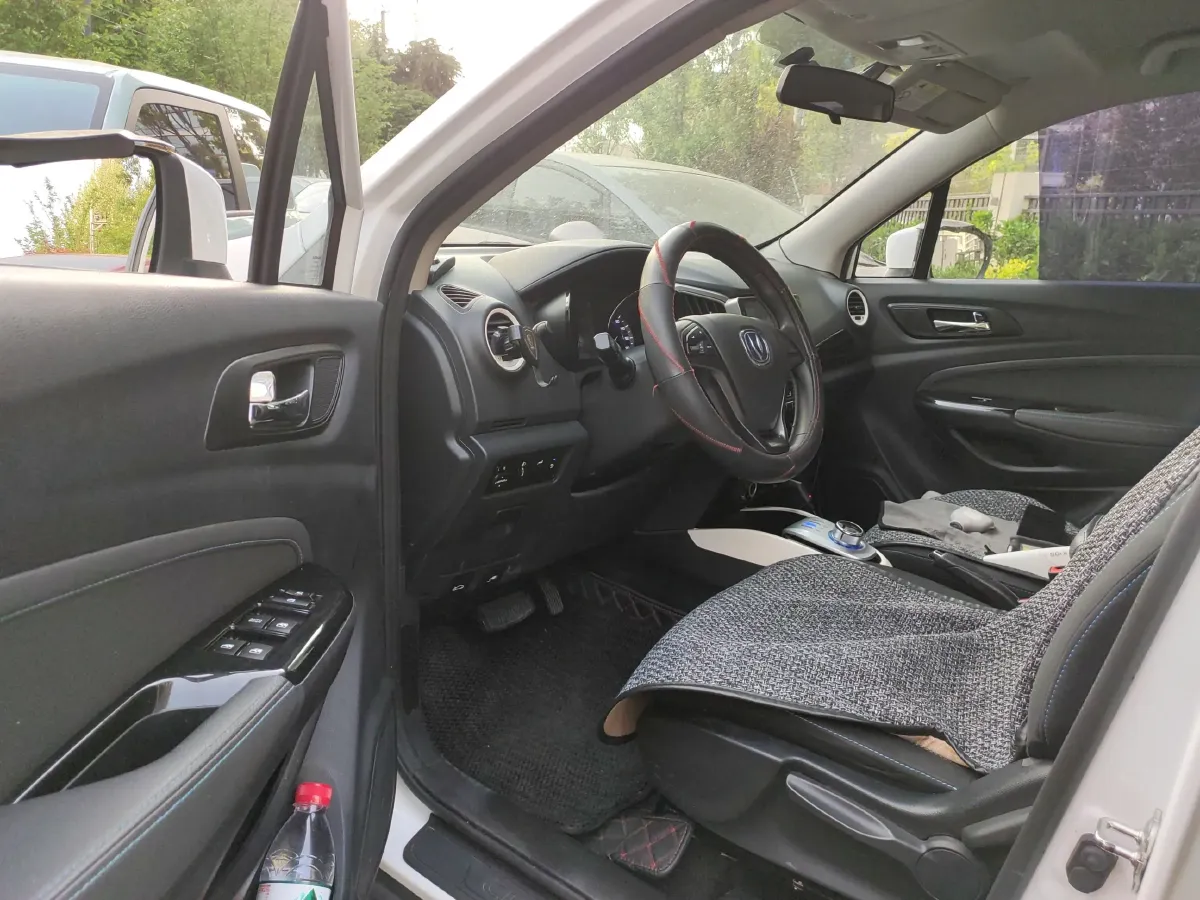 2018 ChangAn CS15 EV BEV 42.92KWH,autocango,china used car exporter,china ev exporter,chinese used car exporter,chinese used ev exporter