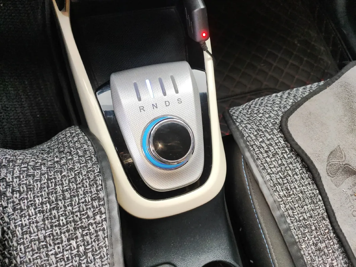 2018 ChangAn CS15 EV BEV 42.92KWH,autocango,china used car exporter,china ev exporter,chinese used car exporter,chinese used ev exporter