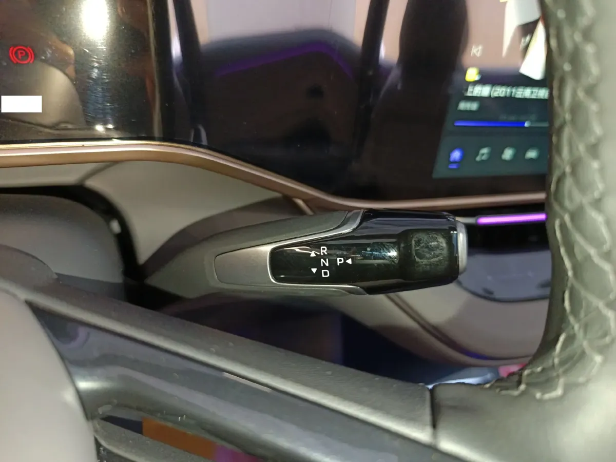 2024 HongQi EH7 BEV 85KWH,autocango,china used car exporter,china ev exporter,chinese used car exporter,chinese used ev exporter