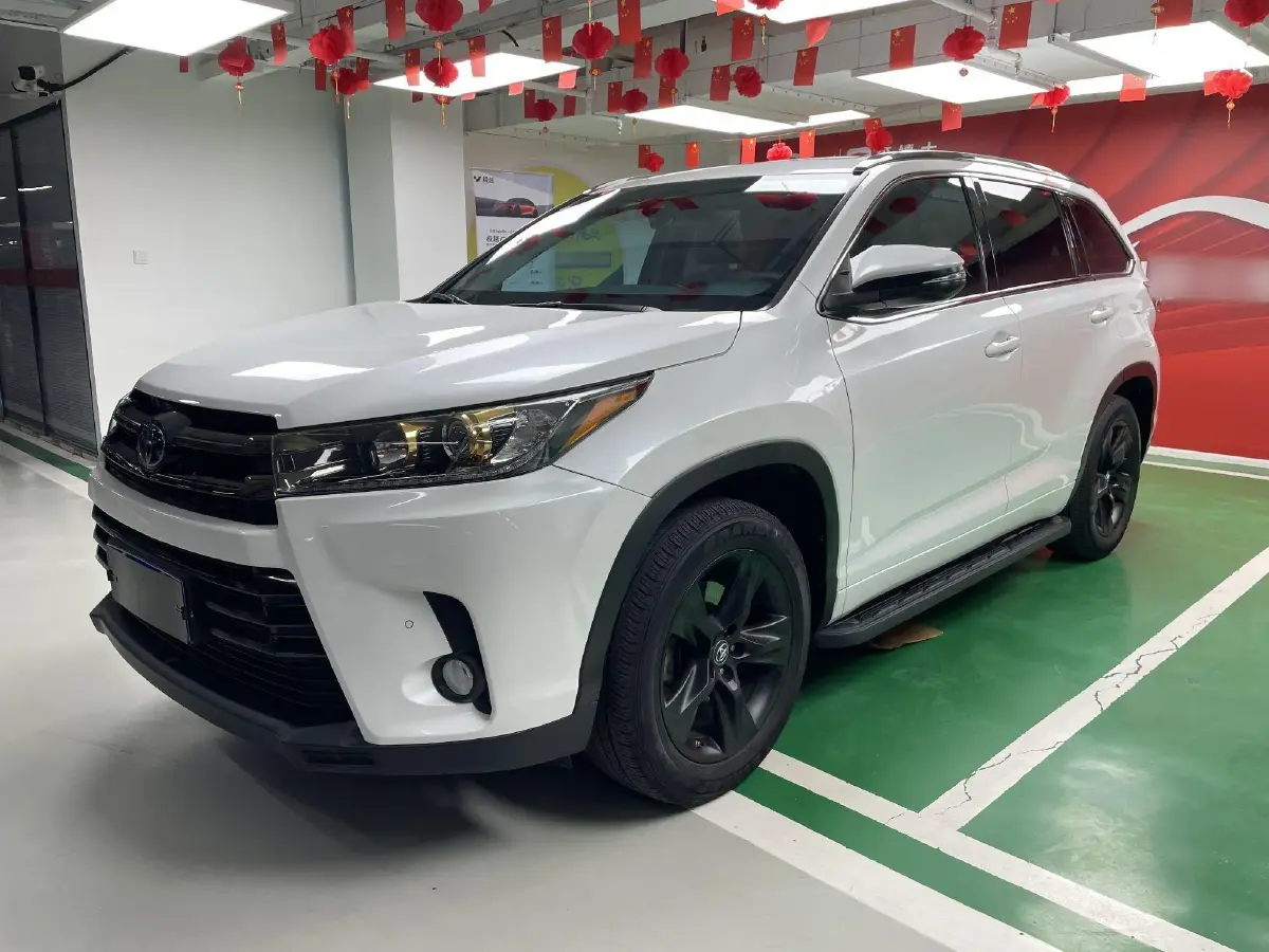 2021 Toyota Highlander 2.0T 220HP L4 6AT