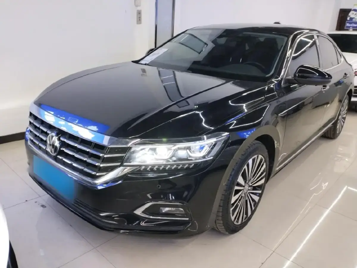 2020 Volkswagen Passat 2.0T 186HP L4 7DCT