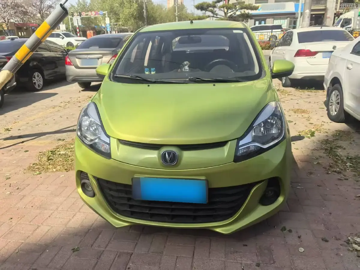 2015 ChangAn BenBen 1.4L 101HP L4 5MT