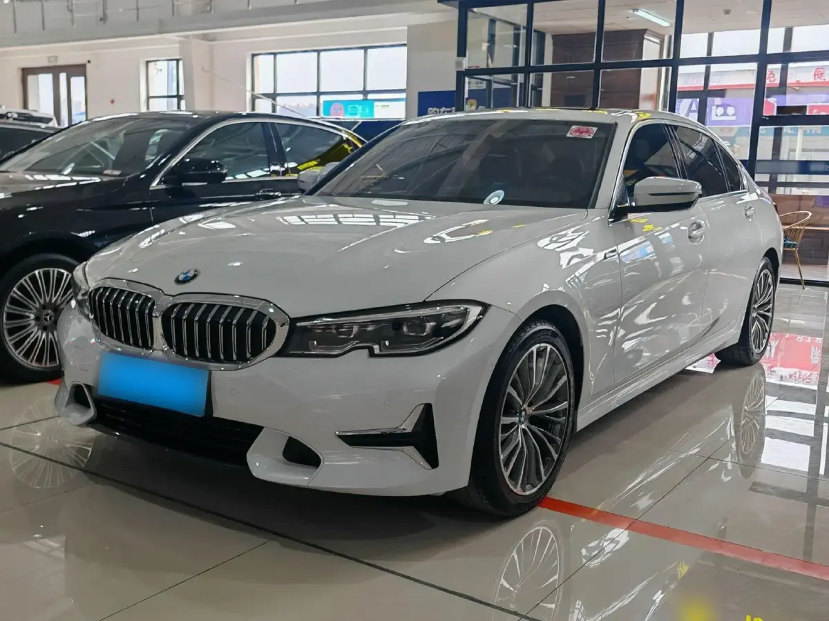 2020 BMW 3 Series 2.0T 184HP L4 8AT