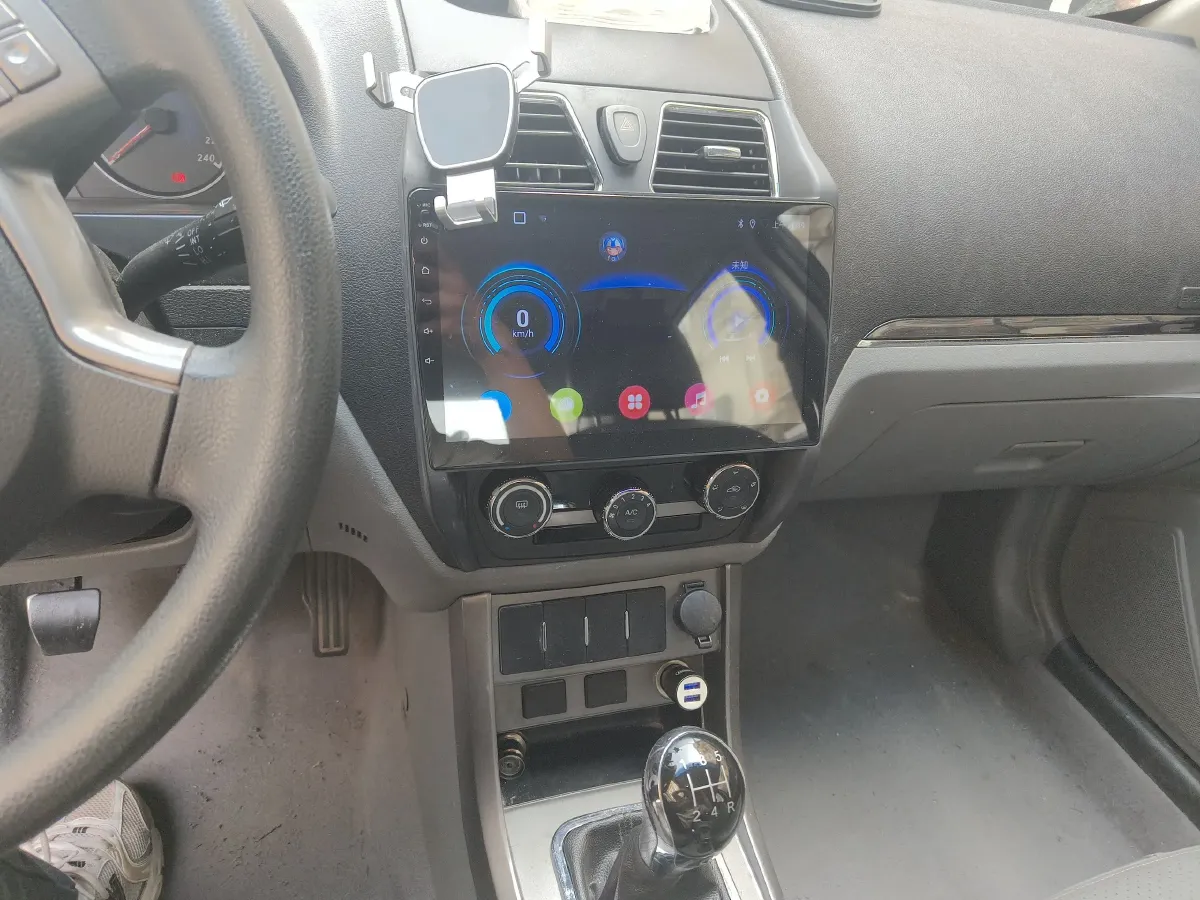 2013 Geely Emgrand Classic 1.5L 109HP L4 5MT,autocango,china used car exporter,china ev exporter,chinese used car exporter,chinese used ev exporter