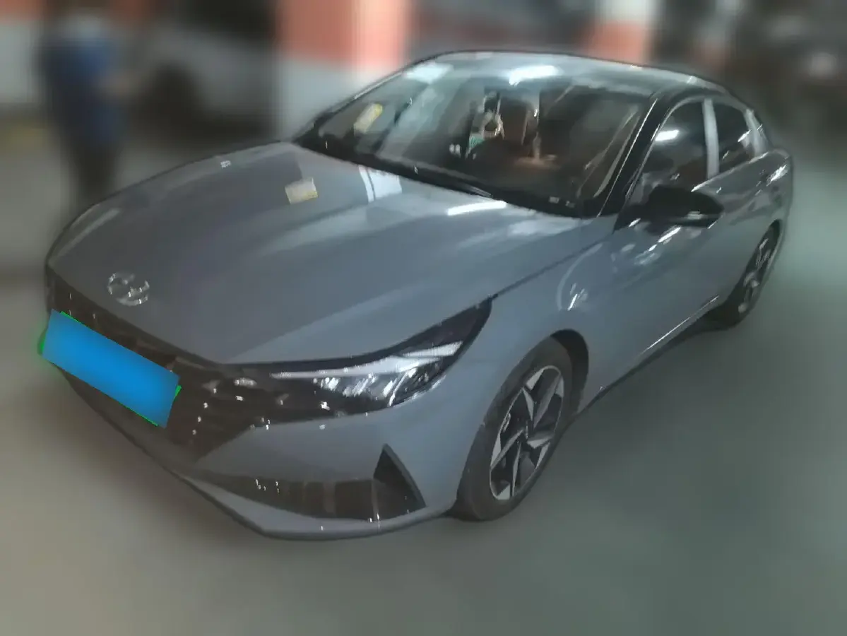 2022 Hyundai Elantra 1.5L 115HP L4 CVT