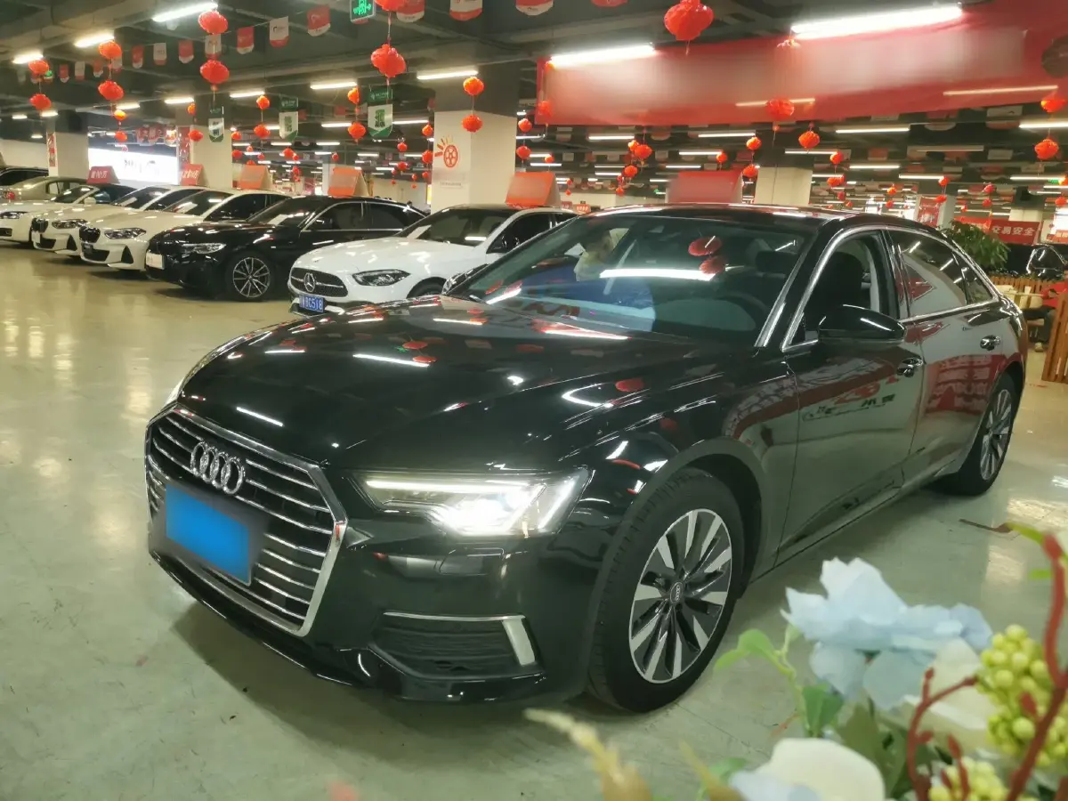 2021 Audi A6L 2.0T 224HP L4 7DCT