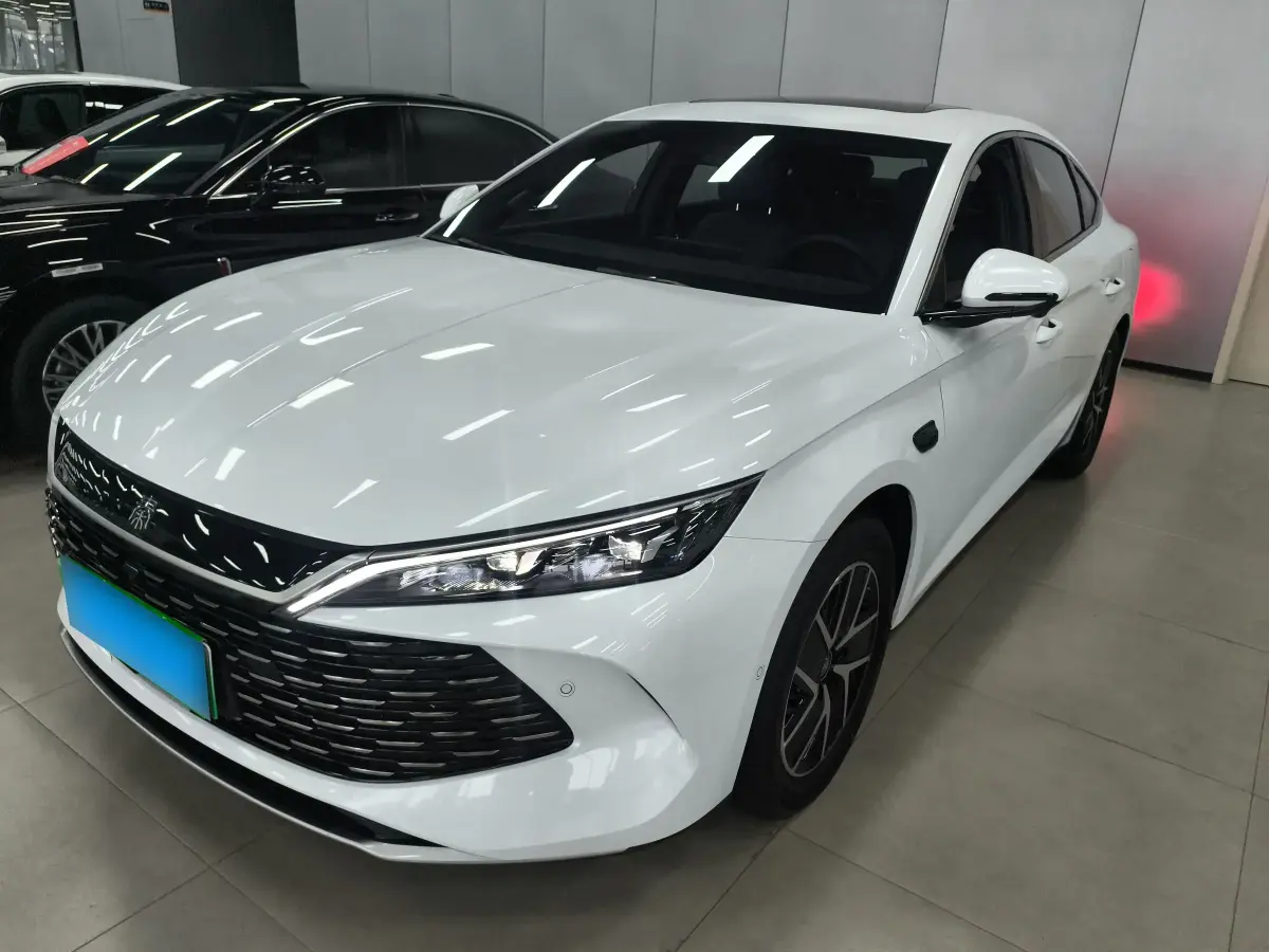 2025 BYD QinL 1.5L 101HP L4 E-CVT PHEV 15.87KWH