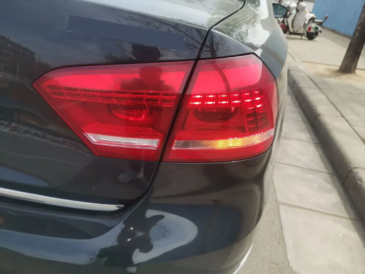 2015 Volkswagen Passat 1.8T 160HP L4 7DCT,autocango,china used car exporter,china ev exporter,chinese used car exporter,chinese used ev exporter