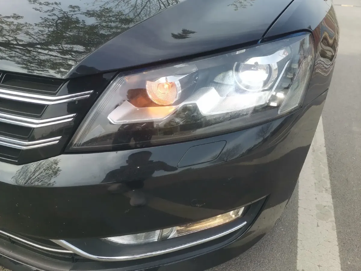 2015 Volkswagen Passat 1.8T 160HP L4 7DCT,autocango,china used car exporter,china ev exporter,chinese used car exporter,chinese used ev exporter