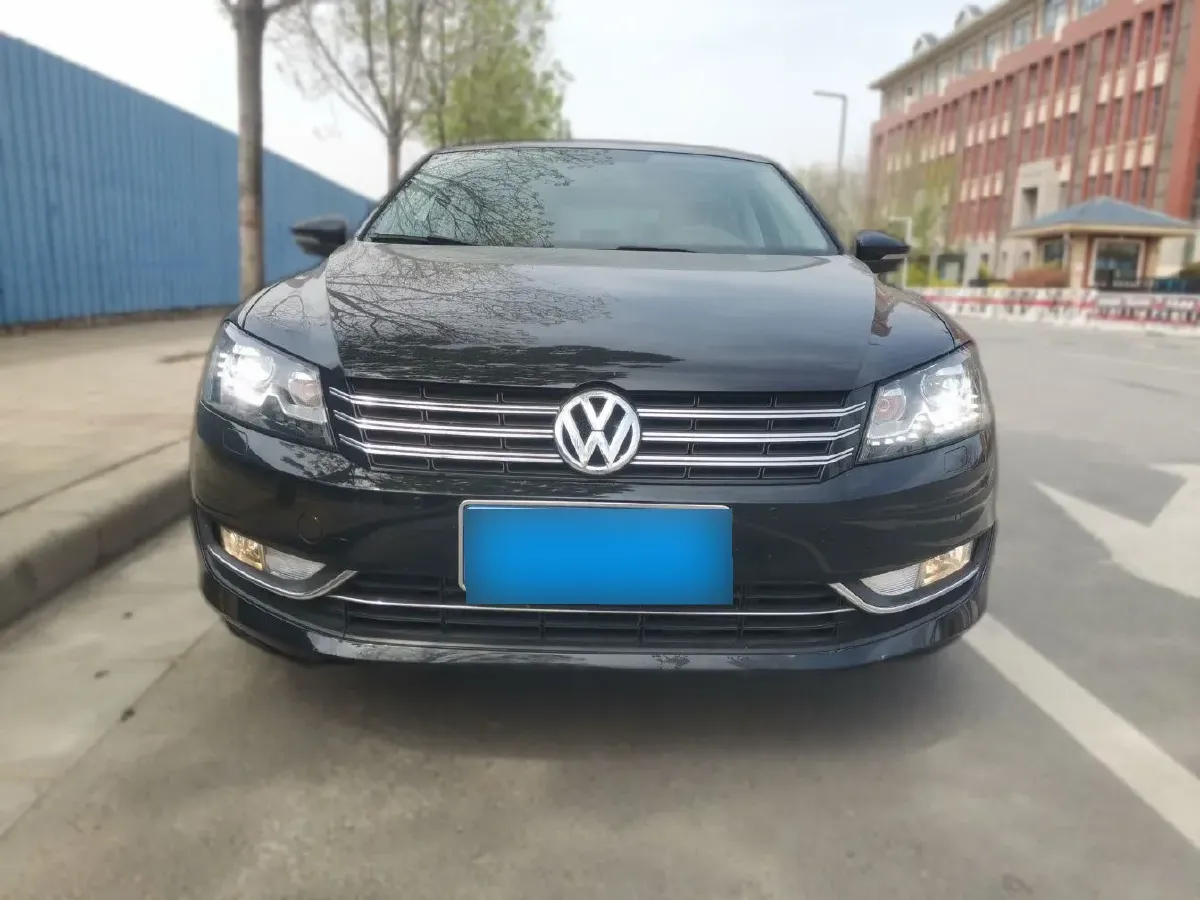 2015 Volkswagen Passat 1.8T 160HP L4 7DCT,autocango,china used car exporter,china ev exporter,chinese used car exporter,chinese used ev exporter