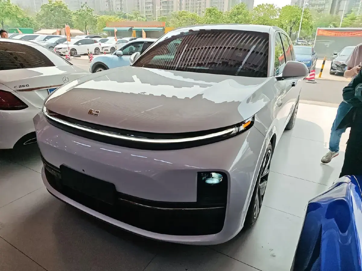 2023 Li L7 Range Extended 154HP REEV 40.9KWH