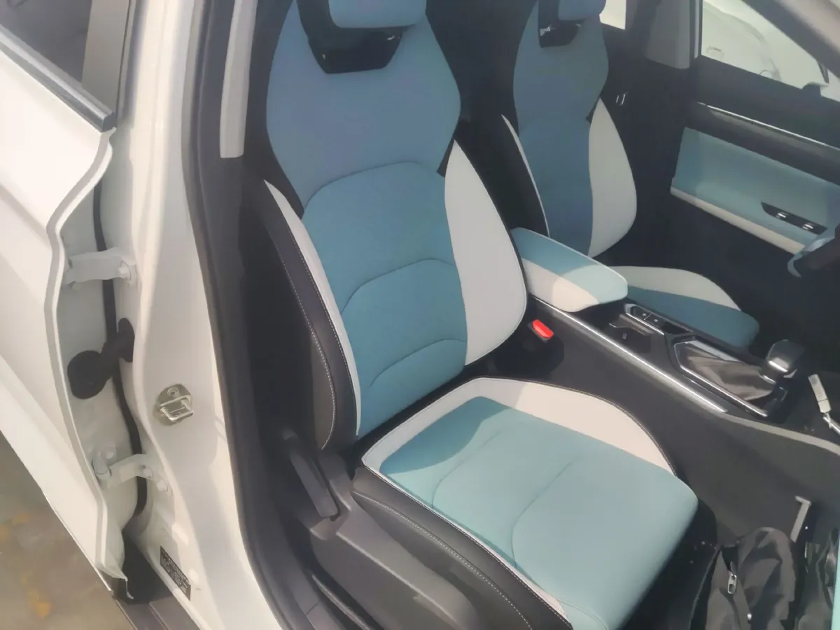 2022 Geely Emgrand S 1.4T 141HP L4 CVT,autocango,china used car exporter,china ev exporter,chinese used car exporter,chinese used ev exporter
