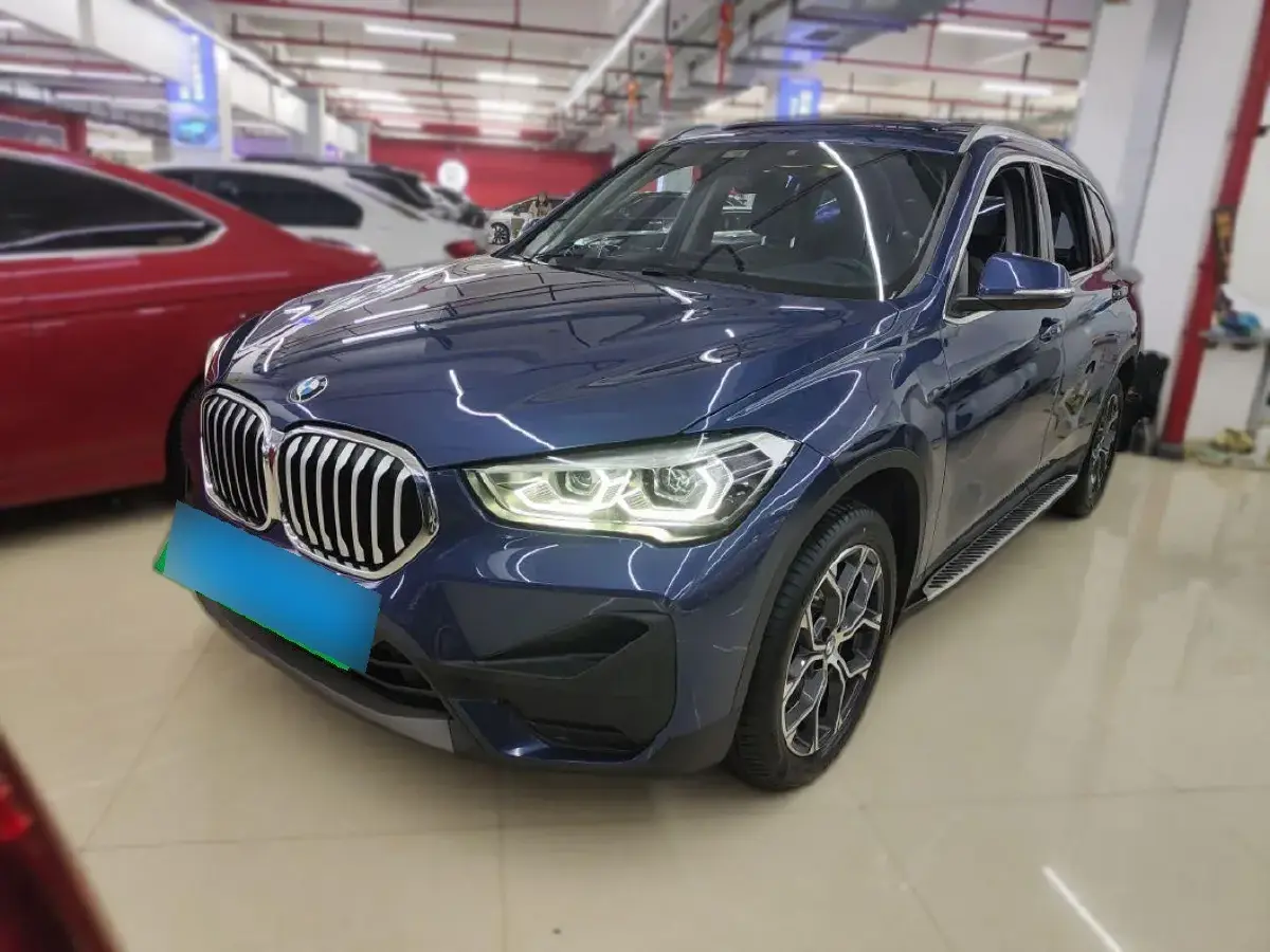 2021 BMW X1 2.0T 192HP L4 7DCT