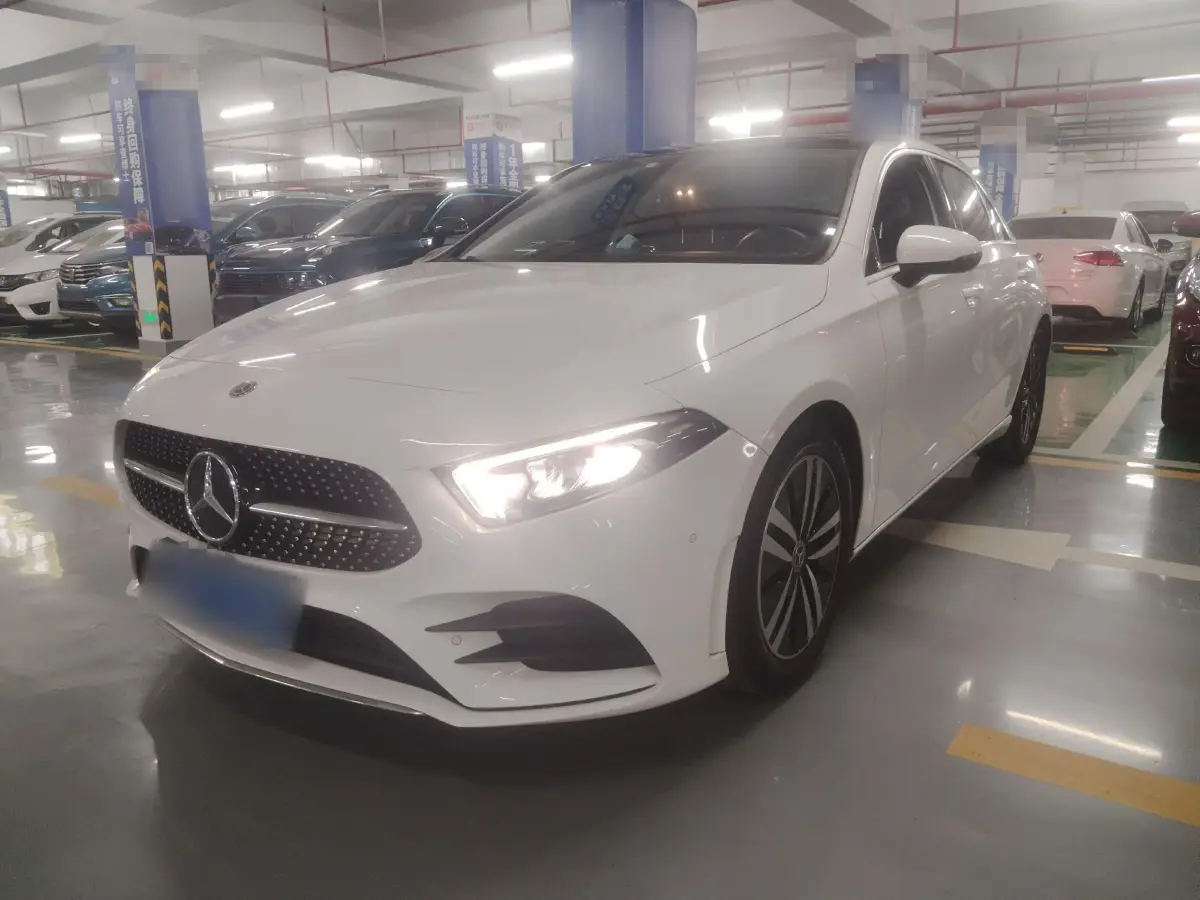 2020 Mercedes-Benz A Class 1.3T 136HP L4 7DCT