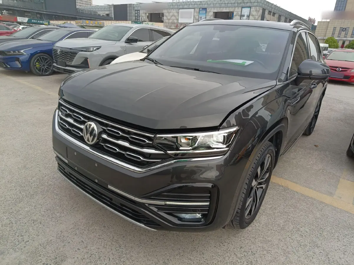 2021 Volkswagen Tayron 2.0T 220HP L4 7DCT