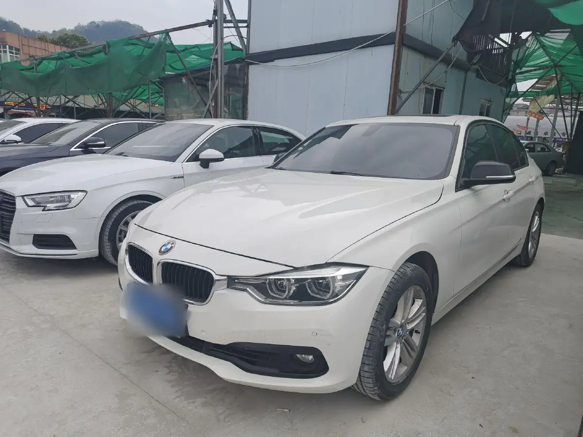 2016 BMW 3 Series 2.0T 184HP L4 8AT