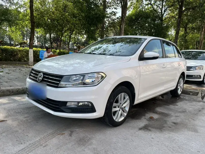 2015 Volkswagen Santana 1.6L 110HP L4 5MT