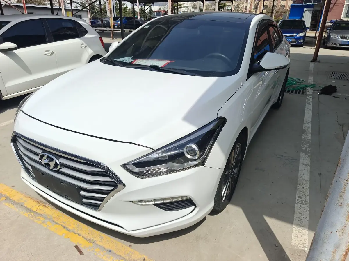 2017 Hyundai Mistra 1.8L 143HP L4 6AT