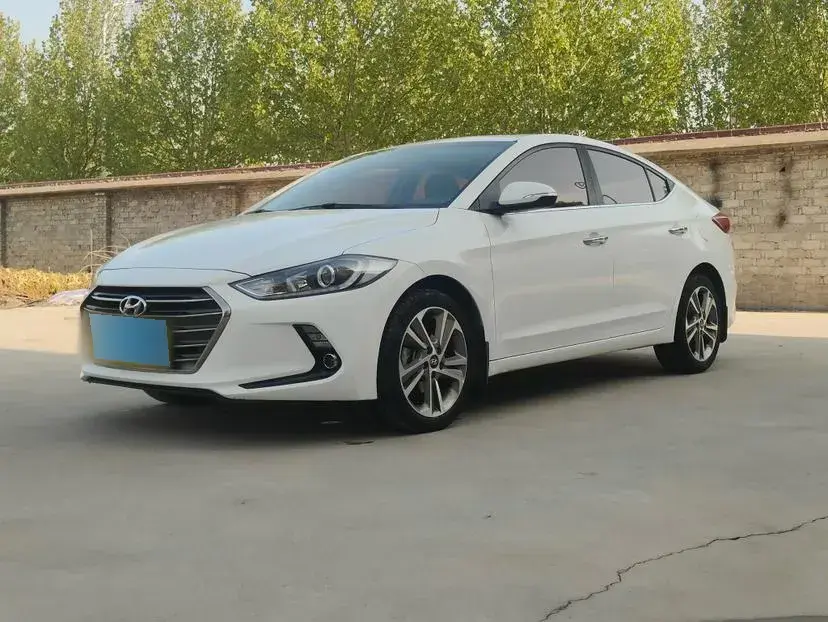 2016 Hyundai Elantra 1.6L 130HP L4 6AT