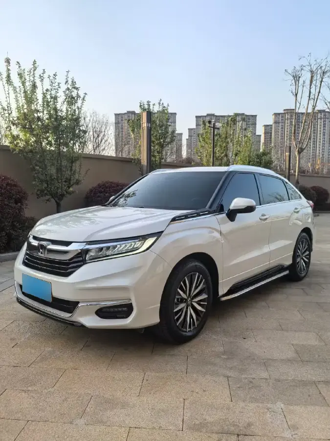 2023 Honda Avancier 2.0T 261HP L4 9AT