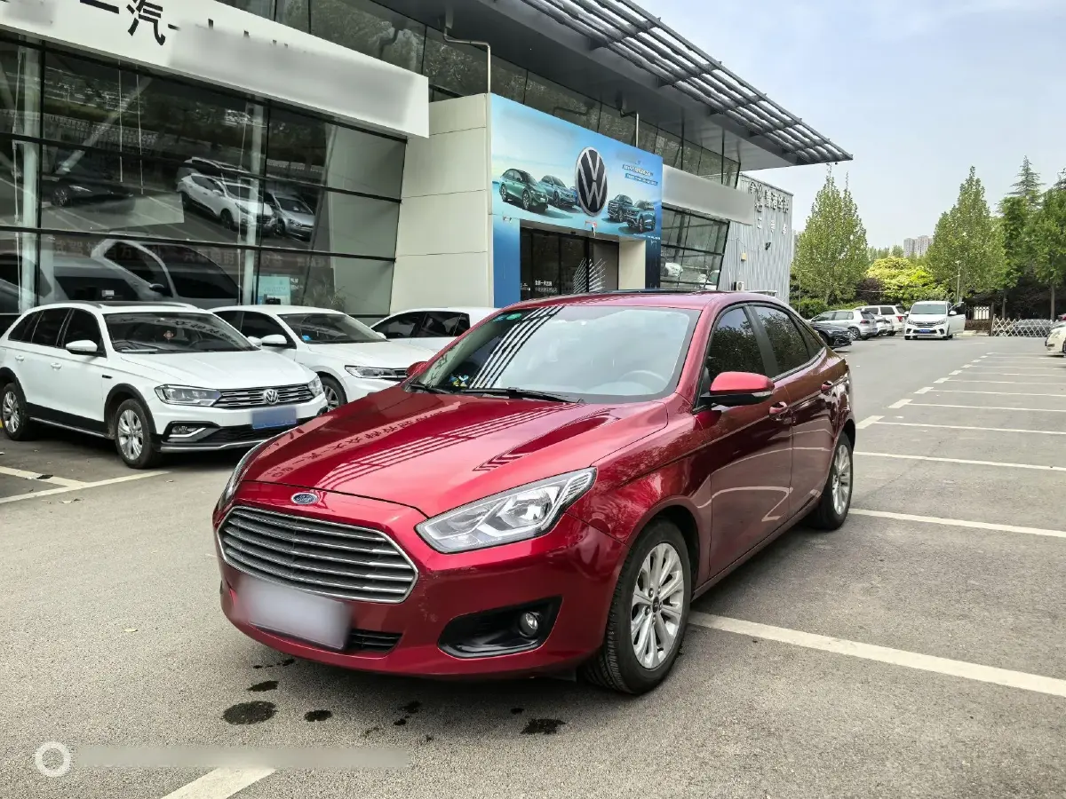 2017 Ford Escort 1.5L 113HP L4 6AT